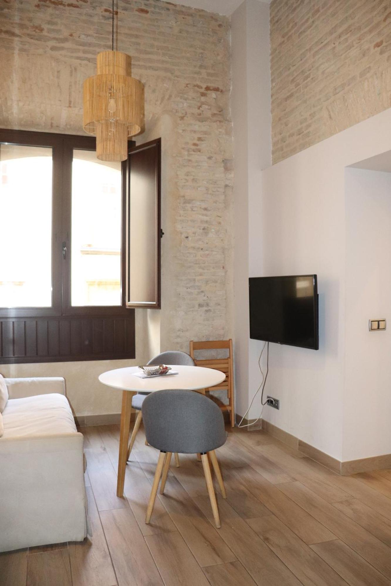 Apartamentos Reyes Catolicos 14 セビリア エクステリア 写真